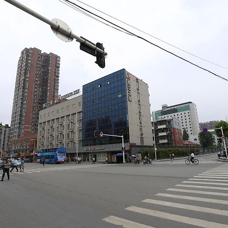 Jinjiang Inn - Wuhan Ziyang Road Bagian luar foto