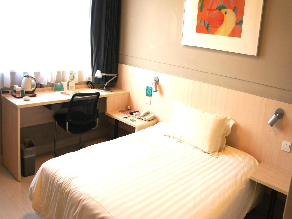 Jinjiang Inn - Wuhan Ziyang Road Bagian luar foto